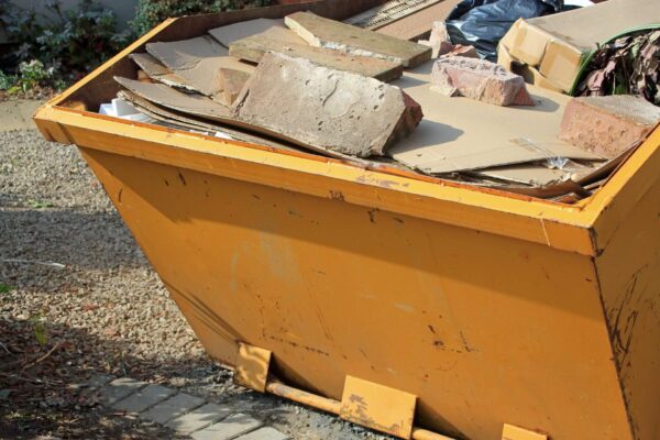 Domestic Skip Hire: The Key to Maintaining a Clean and Organised Living Space