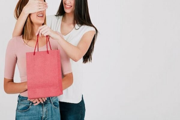 Custom Bags: Personalised Solutions for Branding, Gifting, and Everyday Use