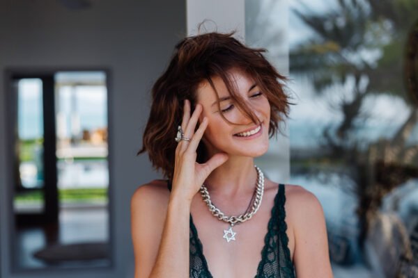 Everyday Jewellery For Women: Easy Styles For Every Day